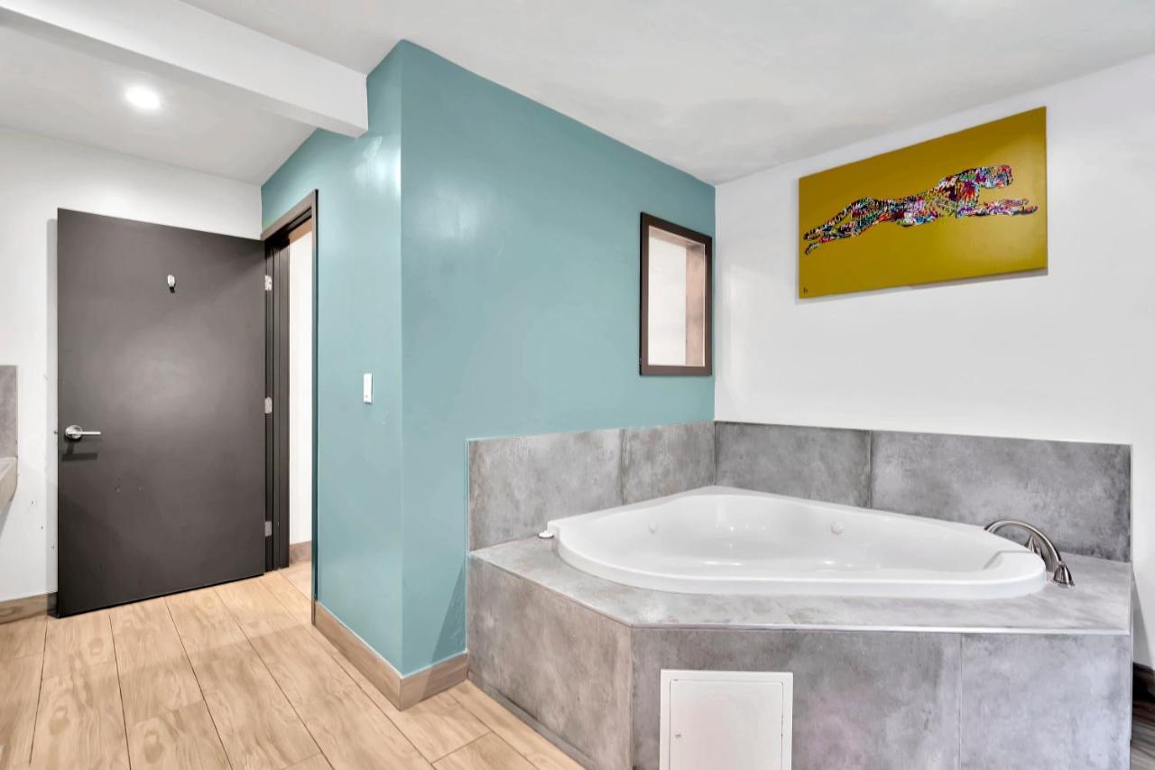 Exclusivo Inn&Suites Lakewood Exterior foto