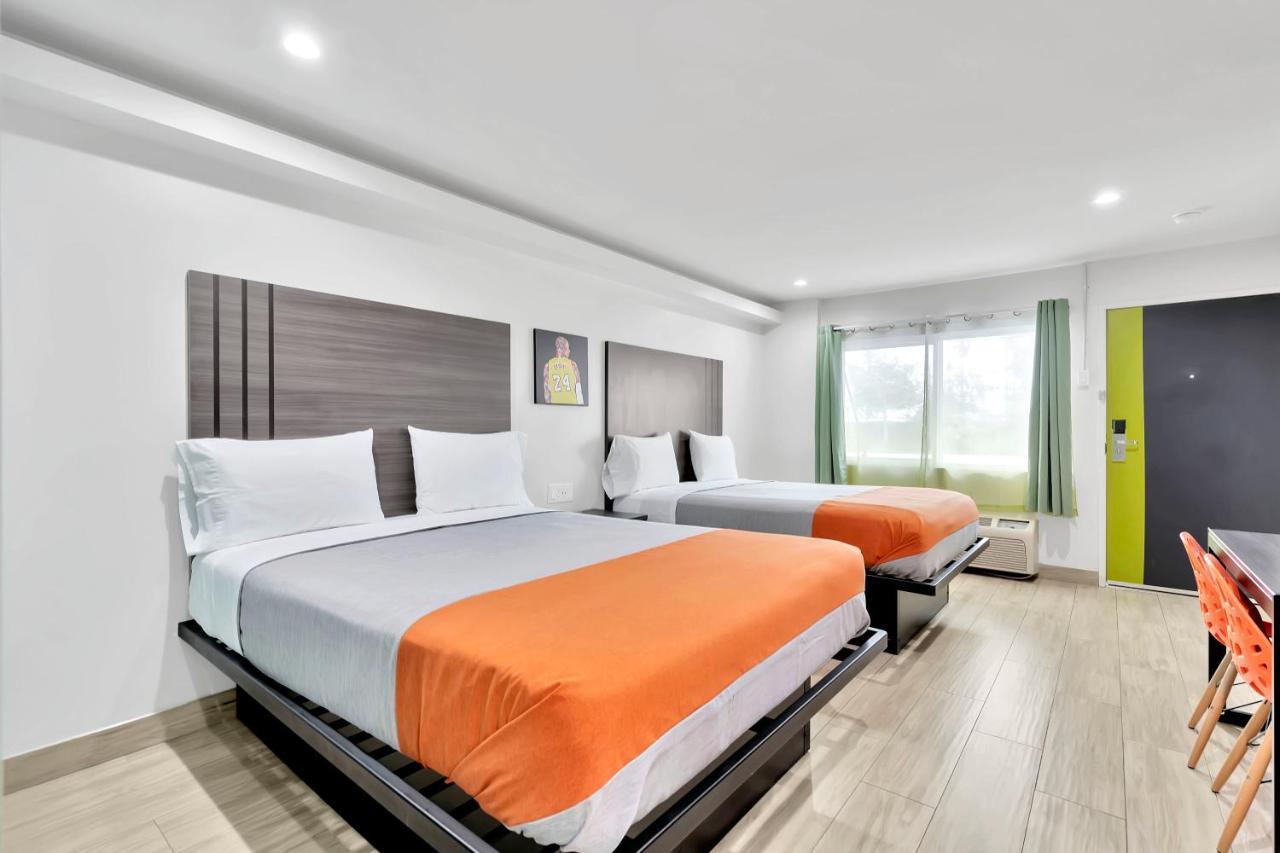 Exclusivo Inn&Suites Lakewood Exterior foto