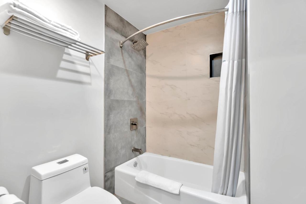 Exclusivo Inn&Suites Lakewood Exterior foto